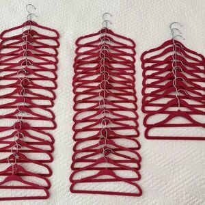 Kids Velvet Hangers – Hot Pink – 44-Piece Set